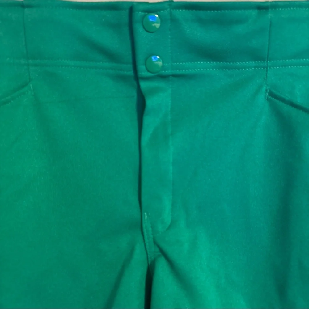Vintage 80s MacGregor Green Polyester Sporty Baseball 🏈🎾🏀⚾️ Hugger Shorts 36/38
